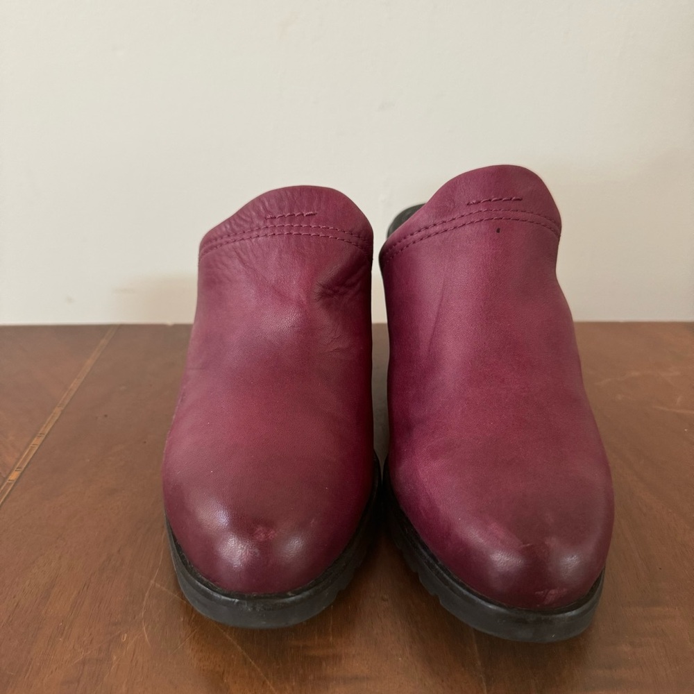 Sorel After Hours Maroon Burgundy Rich Wine Mule Clog Womens 9.5